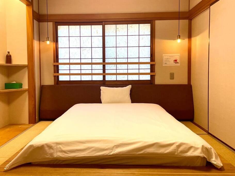 Color 日本橋【A】＊Max10名宿泊可能＊観光便利＊黒門市場近く＊Big Sale＊ Ōsaka Exterior foto
